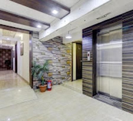 Hotel Gitanjali Inn 阿穆达巴 外观 照片